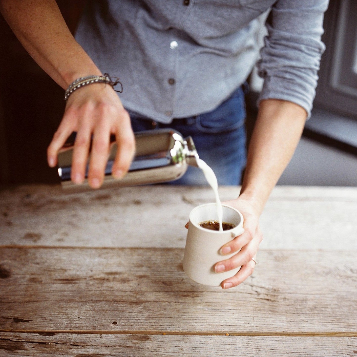 Milk Pourer